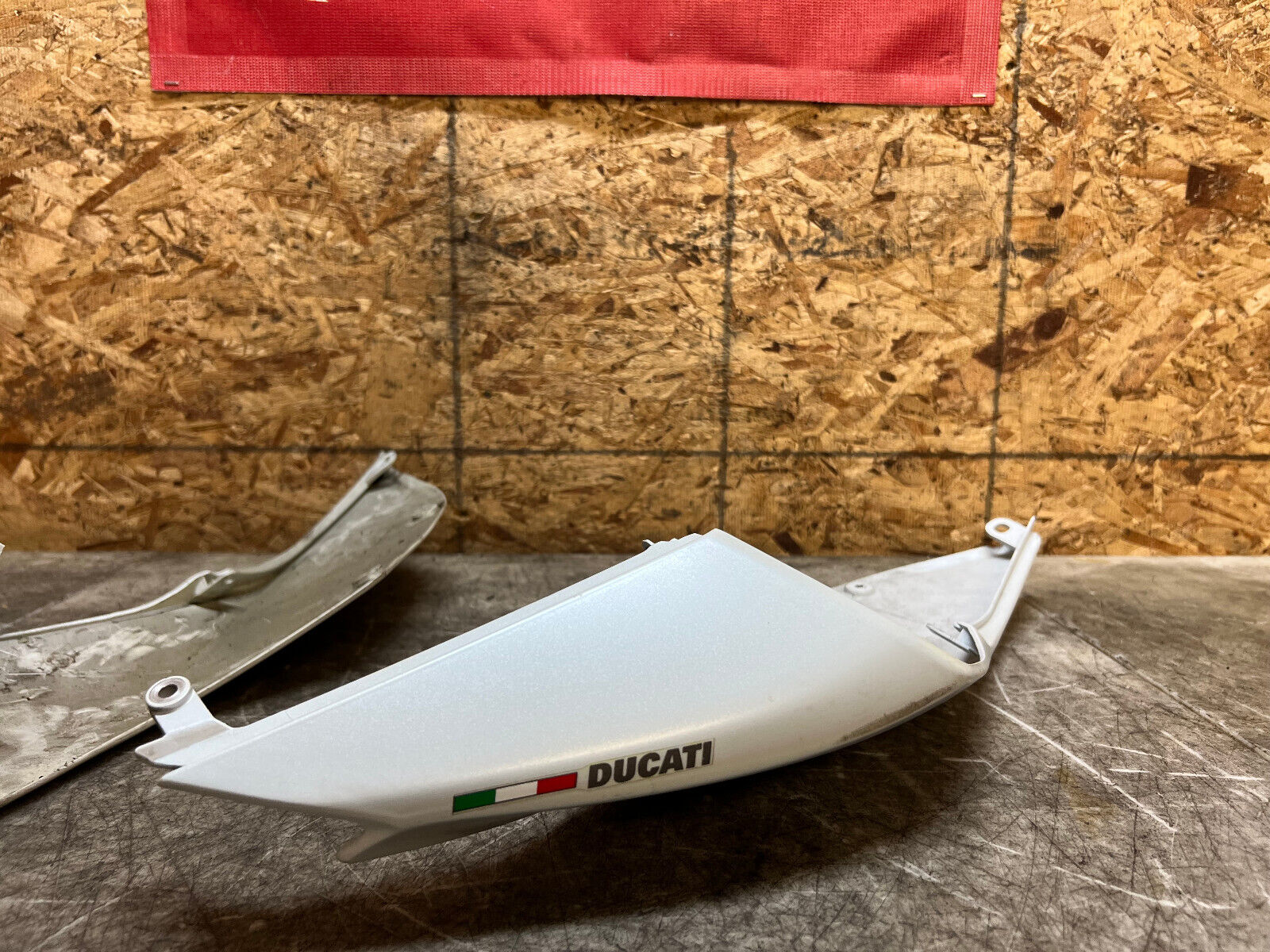 16 17 18 19 DUCATI PANIGALE 899 959 1199 1299 LEFT RIGHT TAIL FAIRING REAR COWL