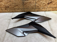 Load image into Gallery viewer, 20 21 22 23 24 HONDA CBR500R CBR 500R LEFT RIGHT FILLER PLASTICS TRIM FAIRING
