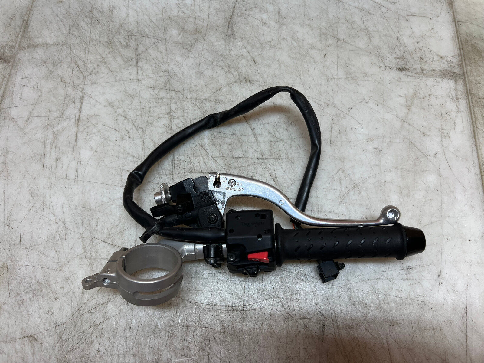 13 14 15 16 17 TRIUMPH DAYTONA 675R 675 R LEFT CLIP ON HANDLEBAR BAR SWITCH CUBE