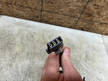 Load image into Gallery viewer, 46900230
