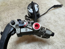 Load image into Gallery viewer, 46403903
