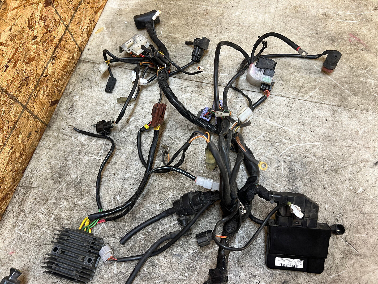 08 09 10 11 KTM 690 SUPERMOTO SMC SM MAIN ENGINE WIRING HARNESS LOOM ECU ECM CDI