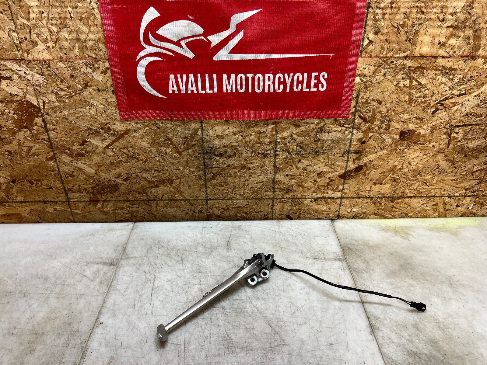 13 14 15 16 17 TRIUMPH DAYTONA 675R 675 R KICKSTAND KICK STAND SIDE STAND REST