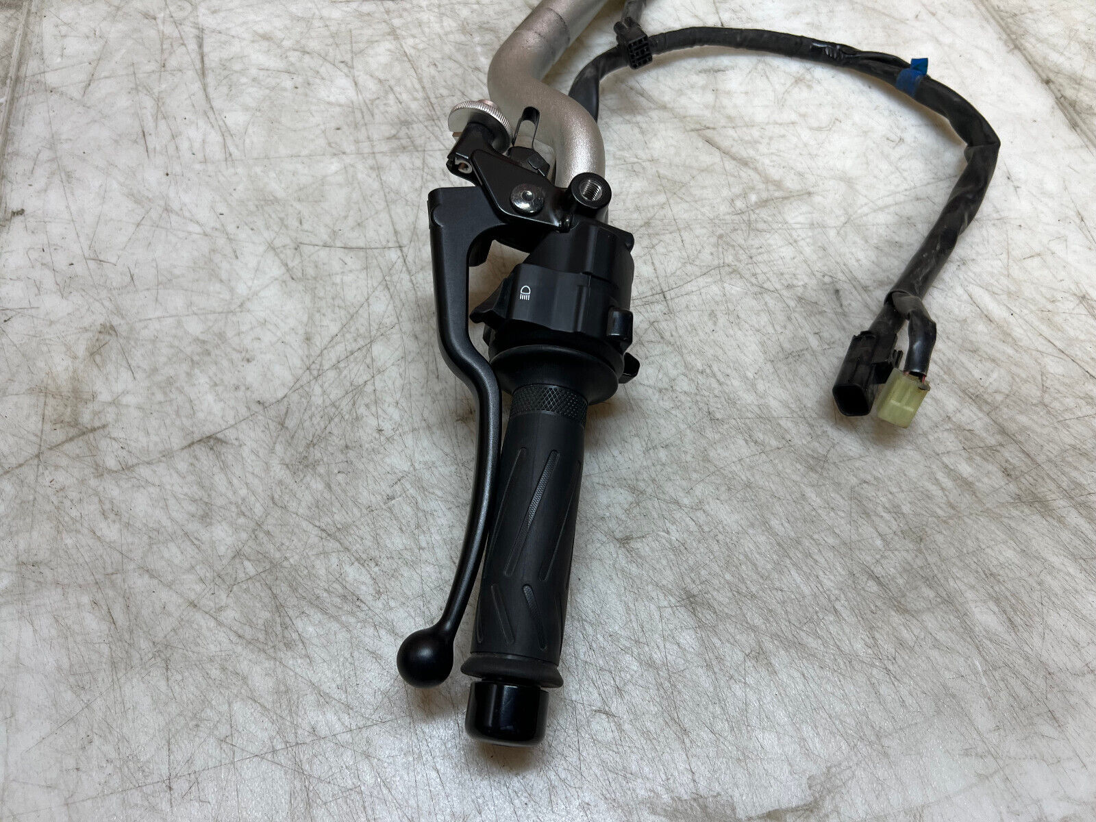 20 21 22 23 24 25 YAMAHA MT 07 MT-07 MT07 HANDLEBARS HANDLE BAR SWITCH CUBE GRIP