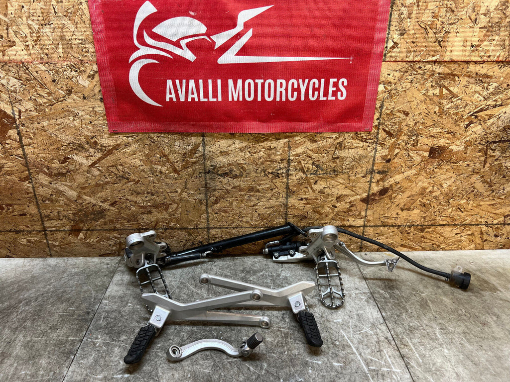 19 20 21 22 23 24 KTM ENDURO R DUKE SM SMC LC4 REARSETS REAR SET SETS FOOT PEG