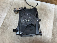 Load image into Gallery viewer, 46950084
