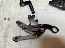 Load image into Gallery viewer, 45384166
