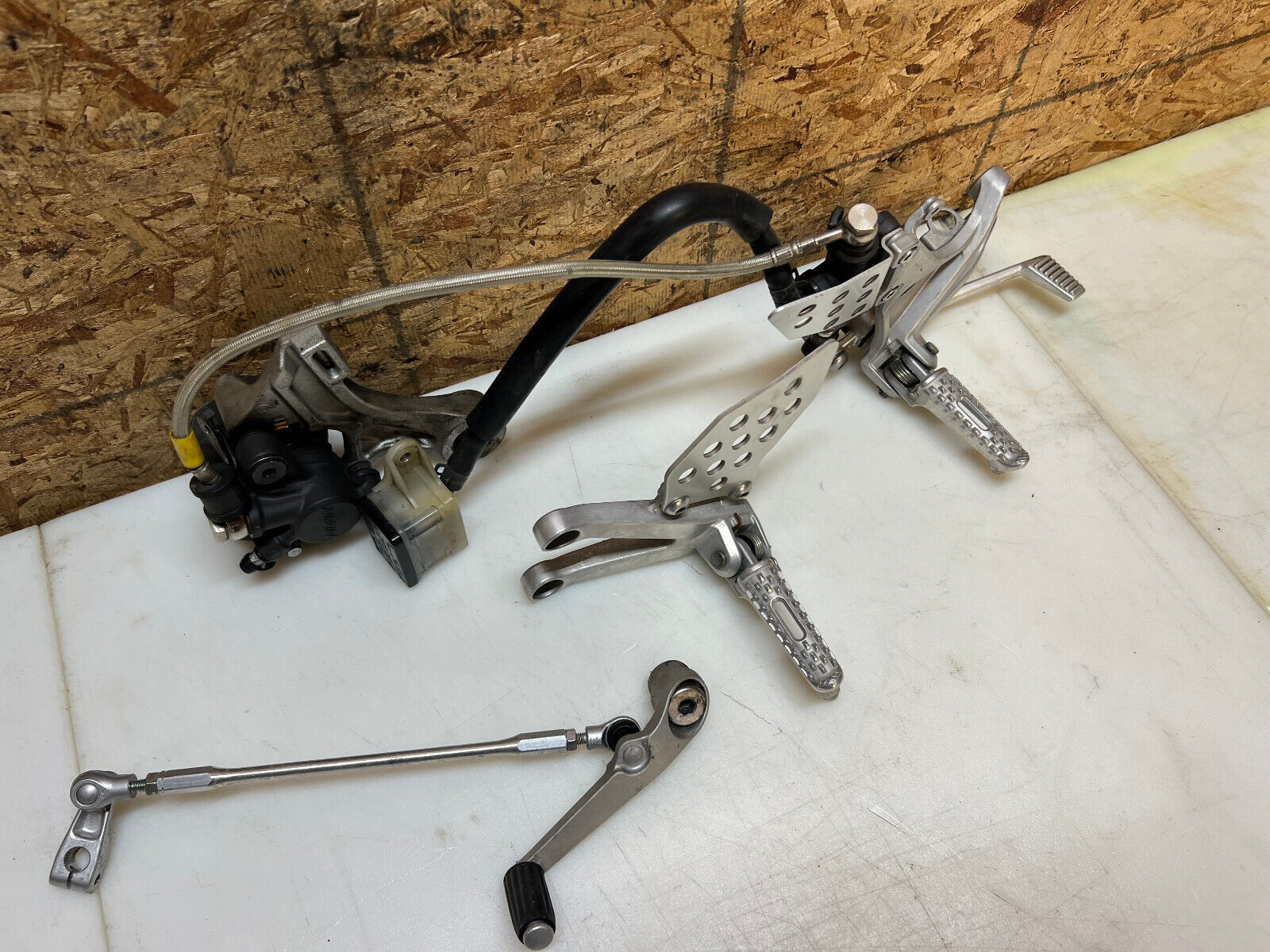 07 08 09 10 11 12 HONDA CBR600RR CBR 600RR RIGHT LEFT REARSETS REAR SET SETS PEG