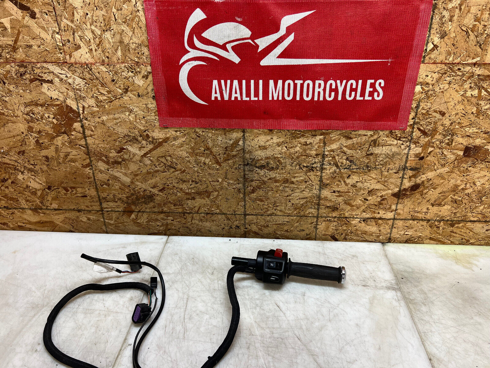 2021 BRP CAN AM CAN-AM SPYDER ROADSTER RT F3 1330 RIGHT HANDLE BAR SWITCH CUBE