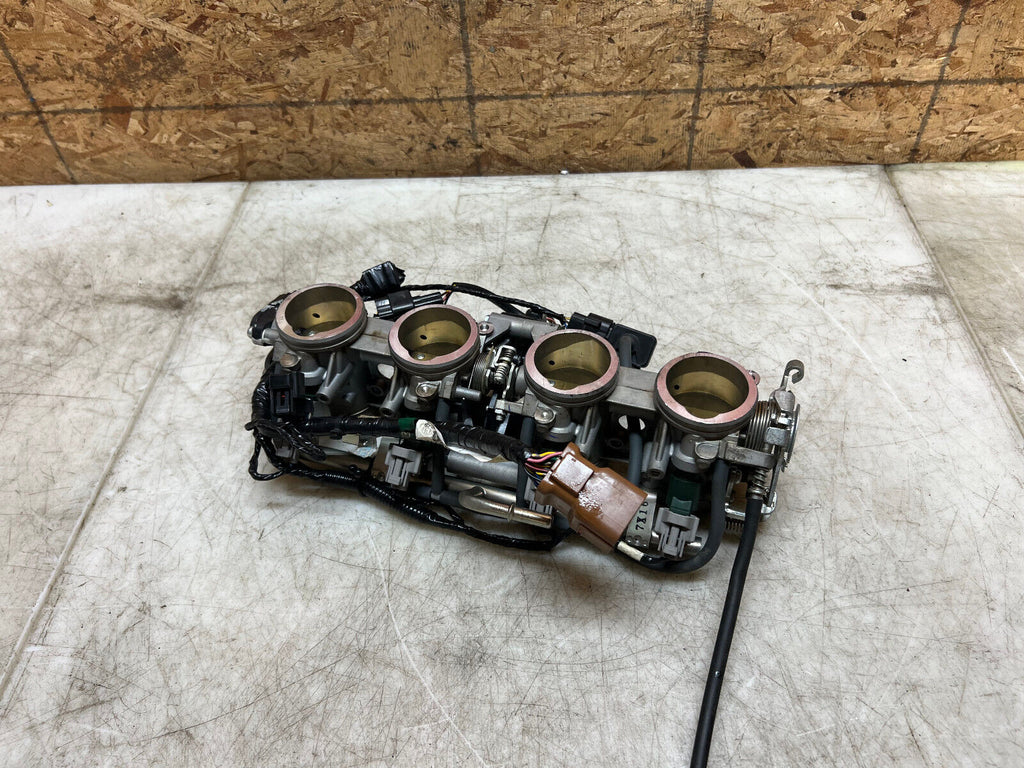 44032852