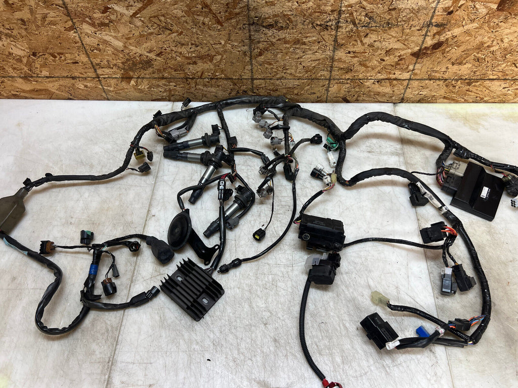 08 09 10 2008 2009 2010 SUZUKI GSXR GSX-R 600 WIRING HARNESS LOOM ECU CDI ECM