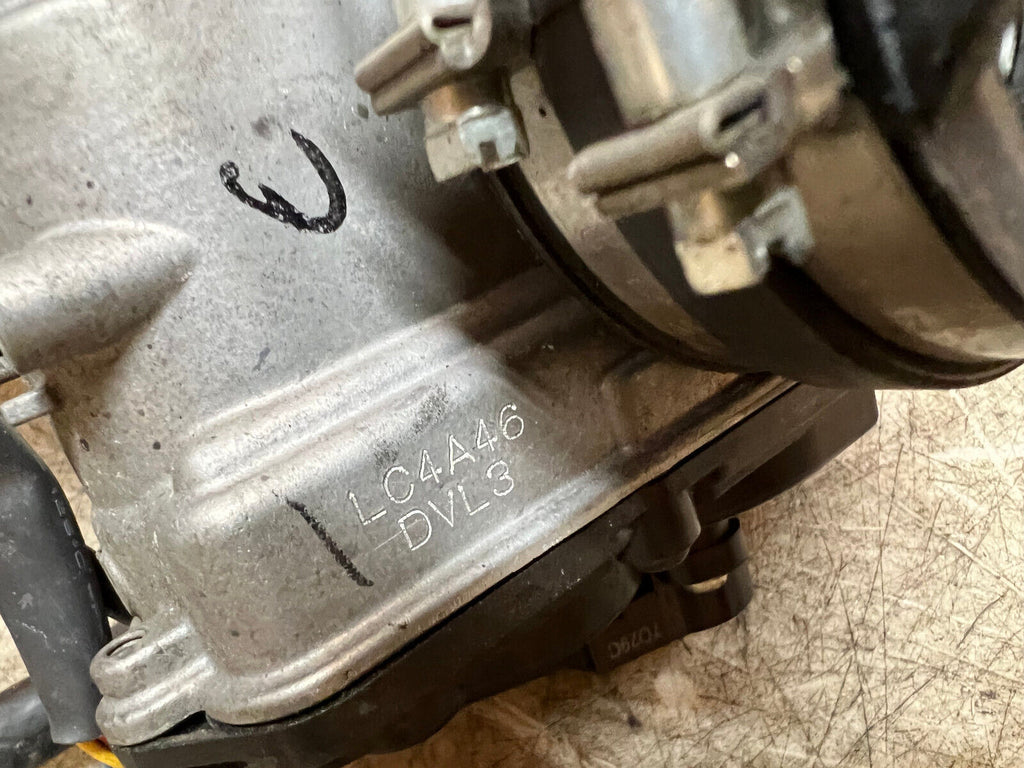 08 09 10 11 KTM 690 SUPERMOTO SMC SM THROTTLE BODY FUEL INJECTION INTAKE SYSTEM