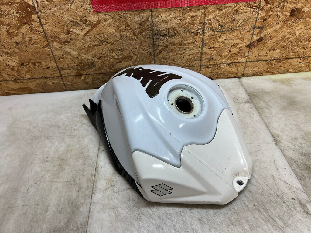 08 09 10 2009 2010 SUZUKI GSXR GSX-R 600 750 GAS TANK FUEL TANK PETROL RESERVOIR