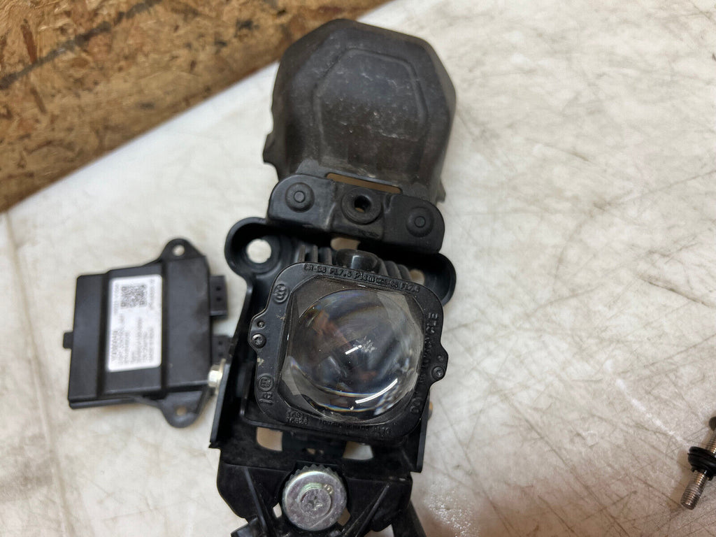 2021 18 19 20 21 22 23 24 YAMAHA MT09 MT-09 MT 09 HEAD LIGHT HEADLIGHT PROJECTOR