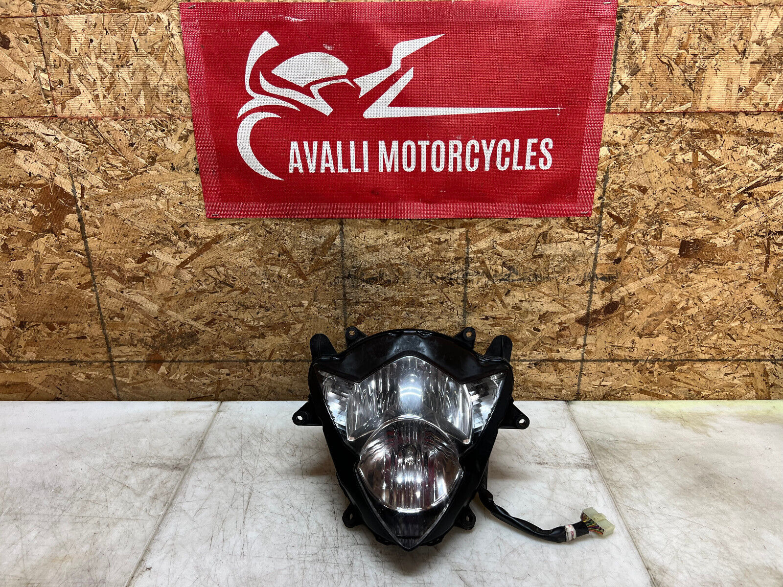 05 06 2005 2006 SUZUKI GSX-R1000 GSX-R GSXR 1000 HEADLIGHT HEAD LIGHT HEAD LAMP