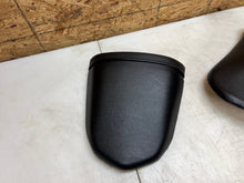 Load image into Gallery viewer, 04 05 SUZUKI GSXR GSX-R 600 750 GSXR750 GSXR600 FRONT REAR SEATS SEAT PAD CUSION
