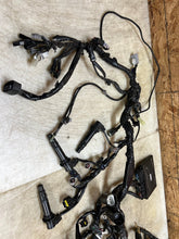 Load image into Gallery viewer, 46693891
