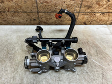 Load image into Gallery viewer, 47019804
