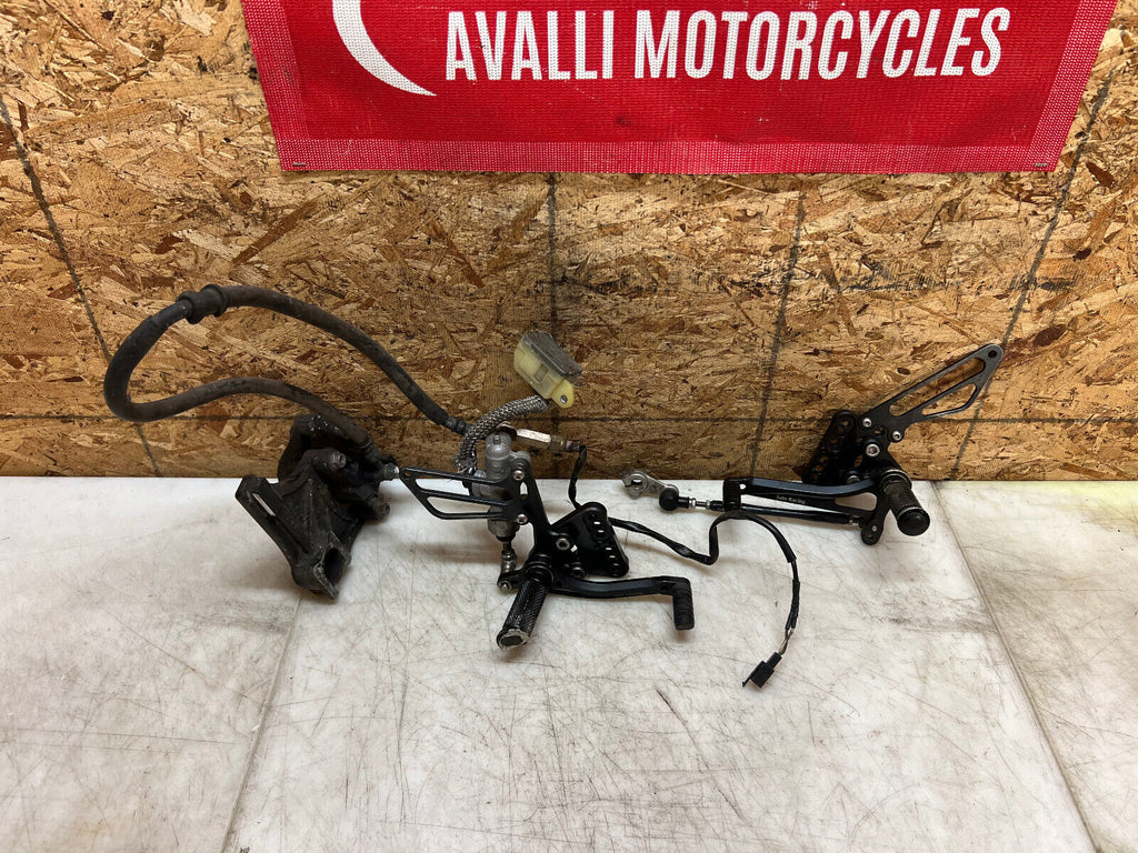 05 06 SUZUKI GSX-R1000 GSX-R GSXR 1000 SATO RACING REARSETS REAR SET SETS PAIR