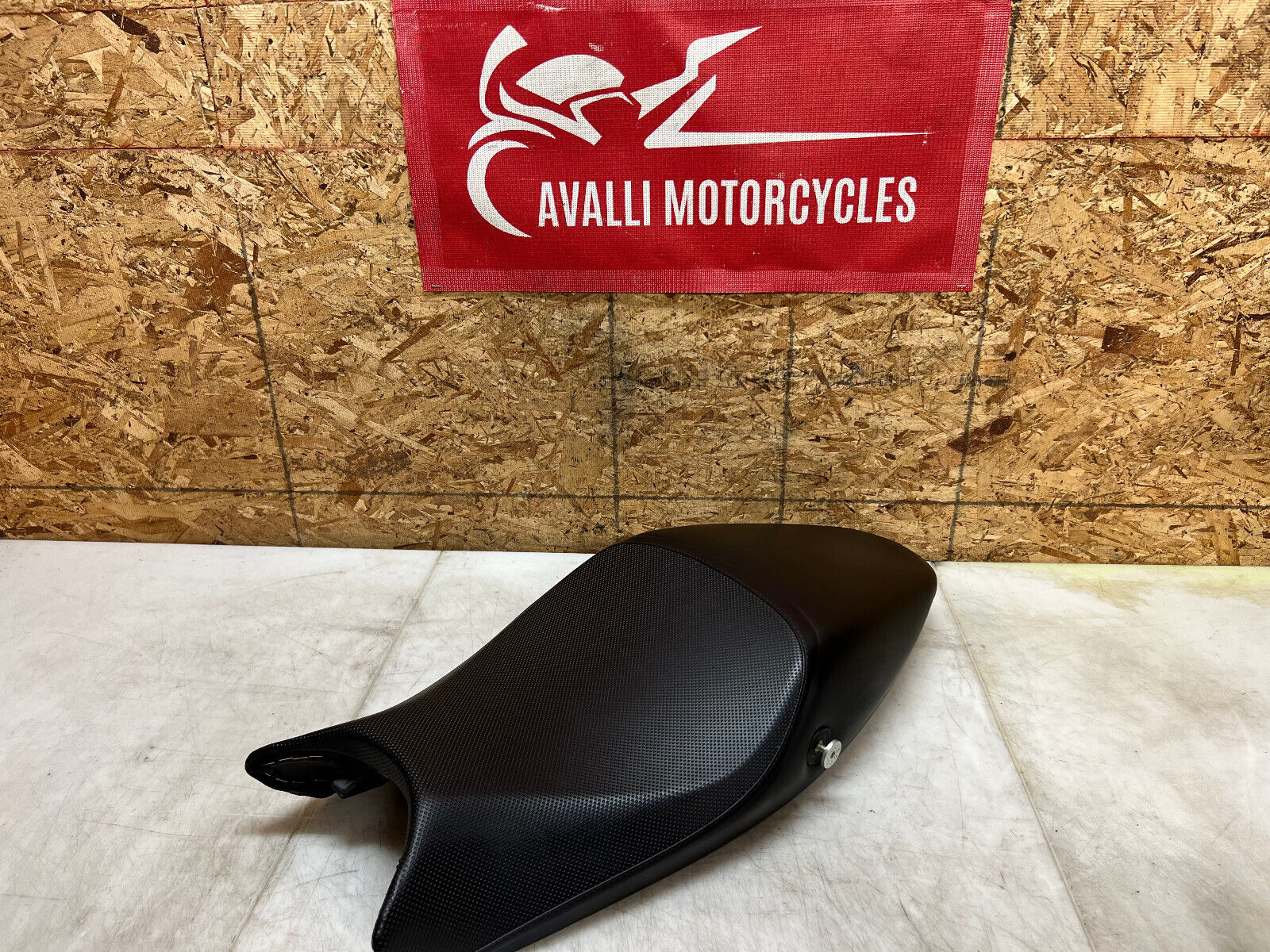 2013 10 11 12 13 14 DUCATI MONSTER 796 M796 696 1100 FRONT RIDERS SEAT MONO PAD