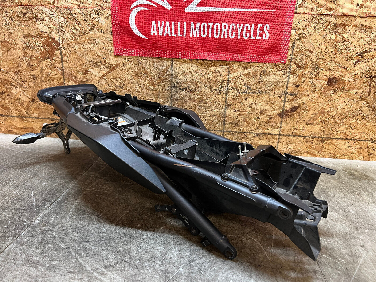 14 15 16 2015 2016 YAMAHA FZ9 FZ09 FZ-09 FZ 900 REAR SUBFRAME SUB FRAME TAIL