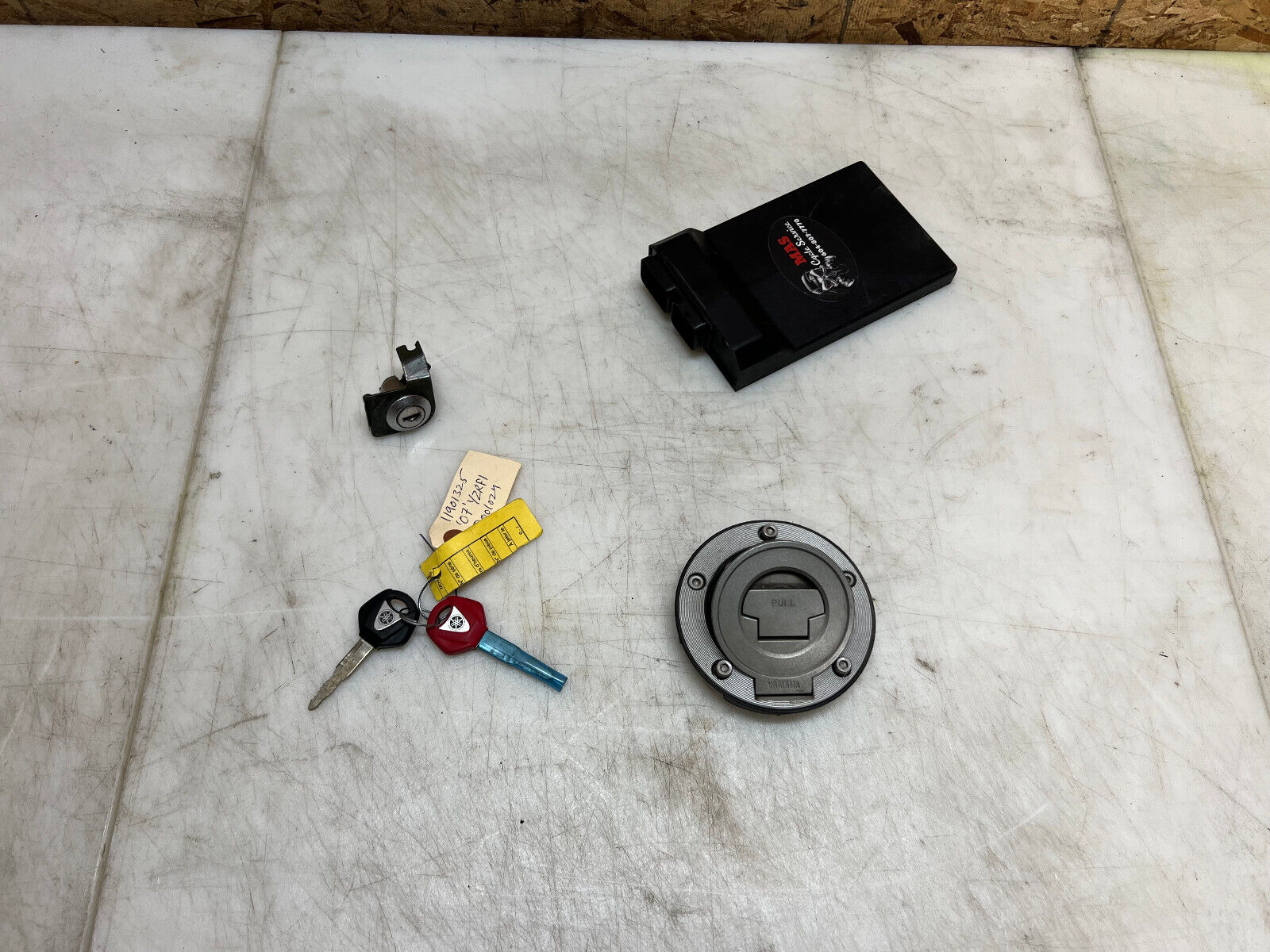 2007 2008 07 08 YAMAHA YZFR1 YZF R1 ENGINE COMPUTER ECU CDI ECM SECURITY KEY SET