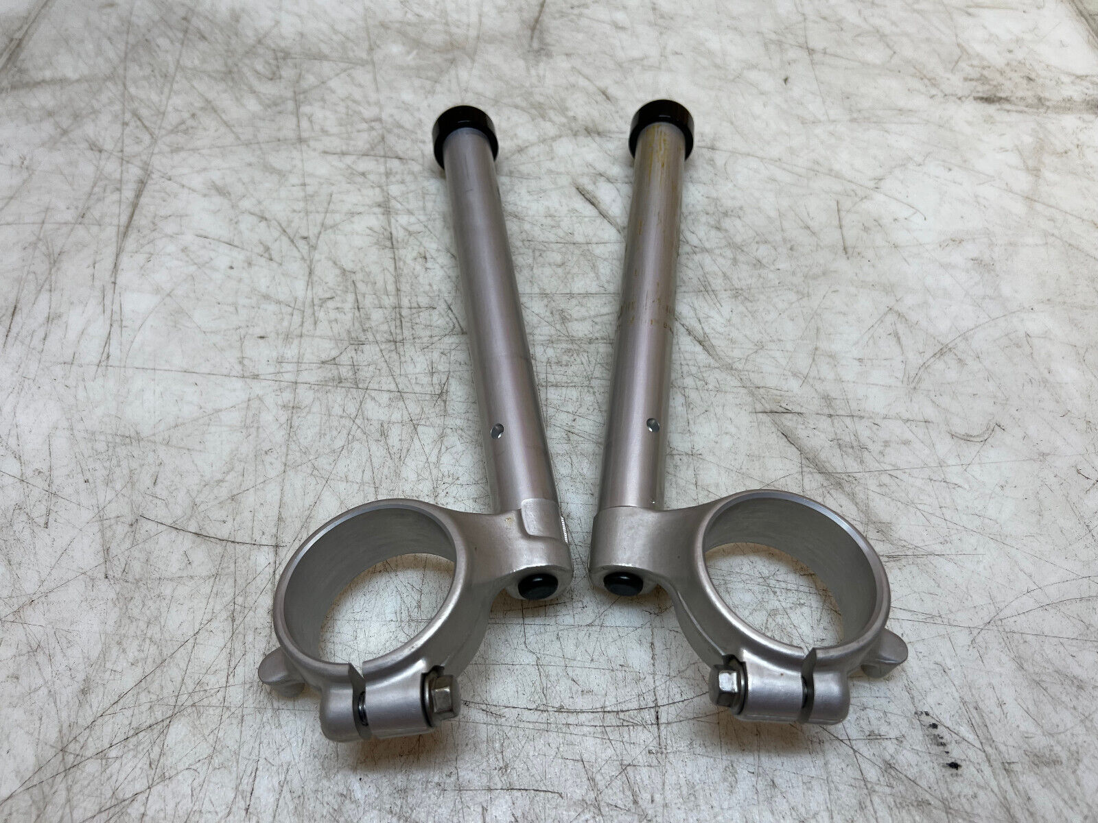 05 06 2005 2006 SUZUKI GSX-R1000 GSX-R GSXR 1000 LEFT RIGHT CLIP ON HANDLEBARS