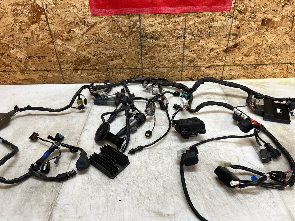 08 09 10 2008 2009 2010 SUZUKI GSXR GSX-R 600 WIRING HARNESS LOOM ECU CDI ECM