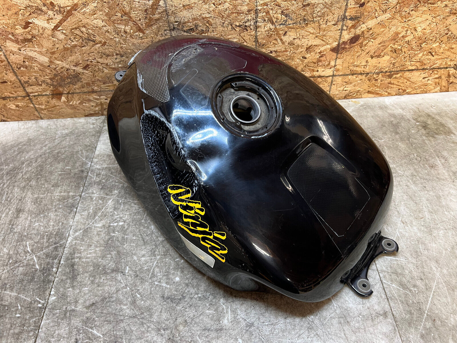 98 99 00 01 02 03 KAWASAKI NINJA ZX7-R ZX7R ZX7 GAS TANK FUEL TANK PETROL CELL