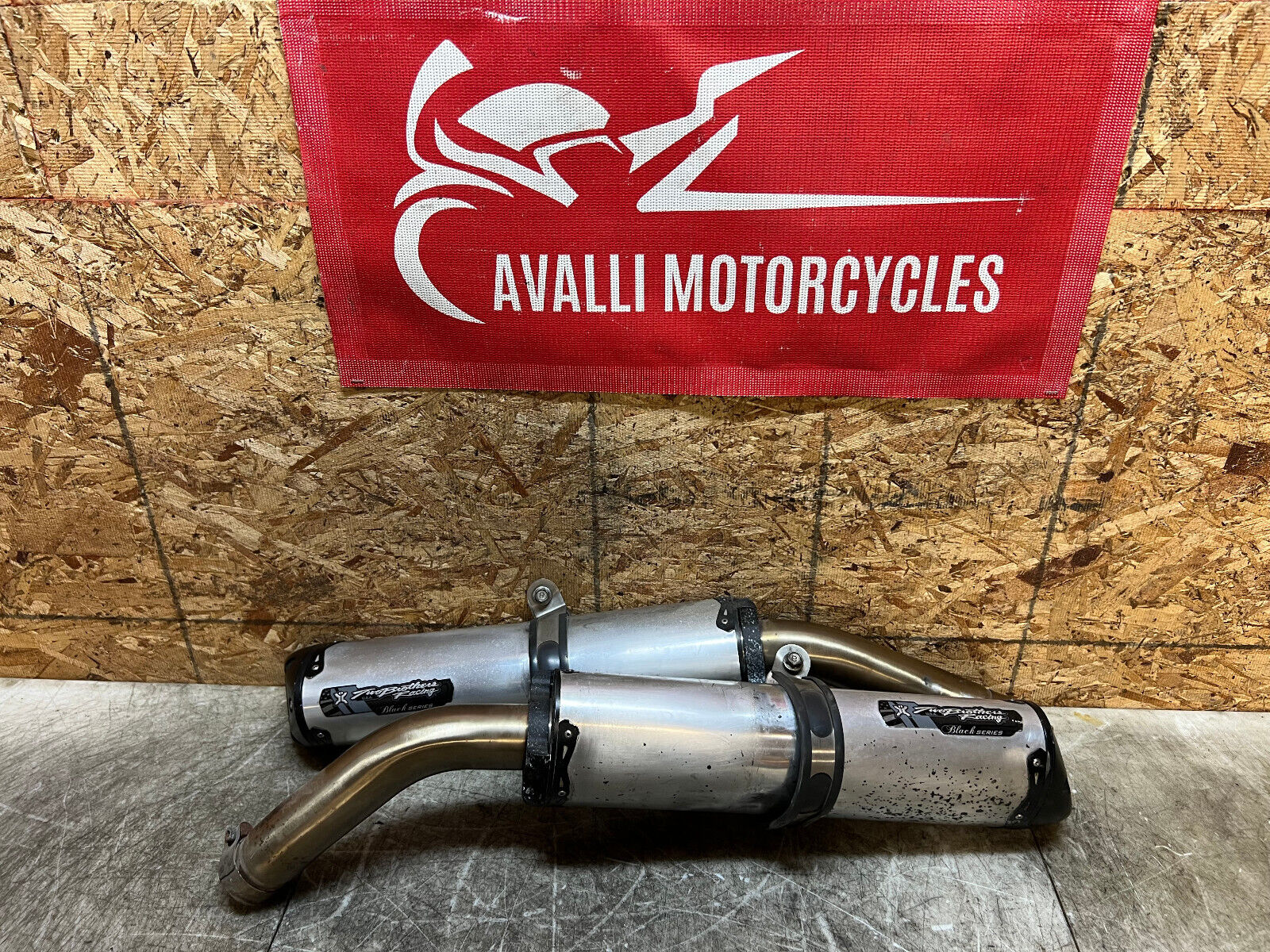 04 05 06 2004 2005 2006 YAMAHA YZFR1 YZF R1 TWO BROTHERS SLIP ON EXHAUST MUFFLER