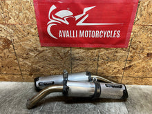 Load image into Gallery viewer, 04 05 06 2004 2005 2006 YAMAHA YZFR1 YZF R1 TWO BROTHERS SLIP ON EXHAUST MUFFLER
