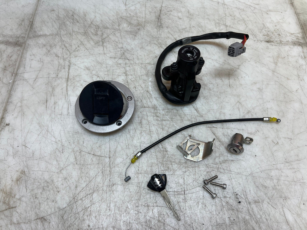 08 09 10 2008 2009 2010 SUZUKI GSXR GSX-R 600 750 LOCK SET KEY SET INGNITION OEM