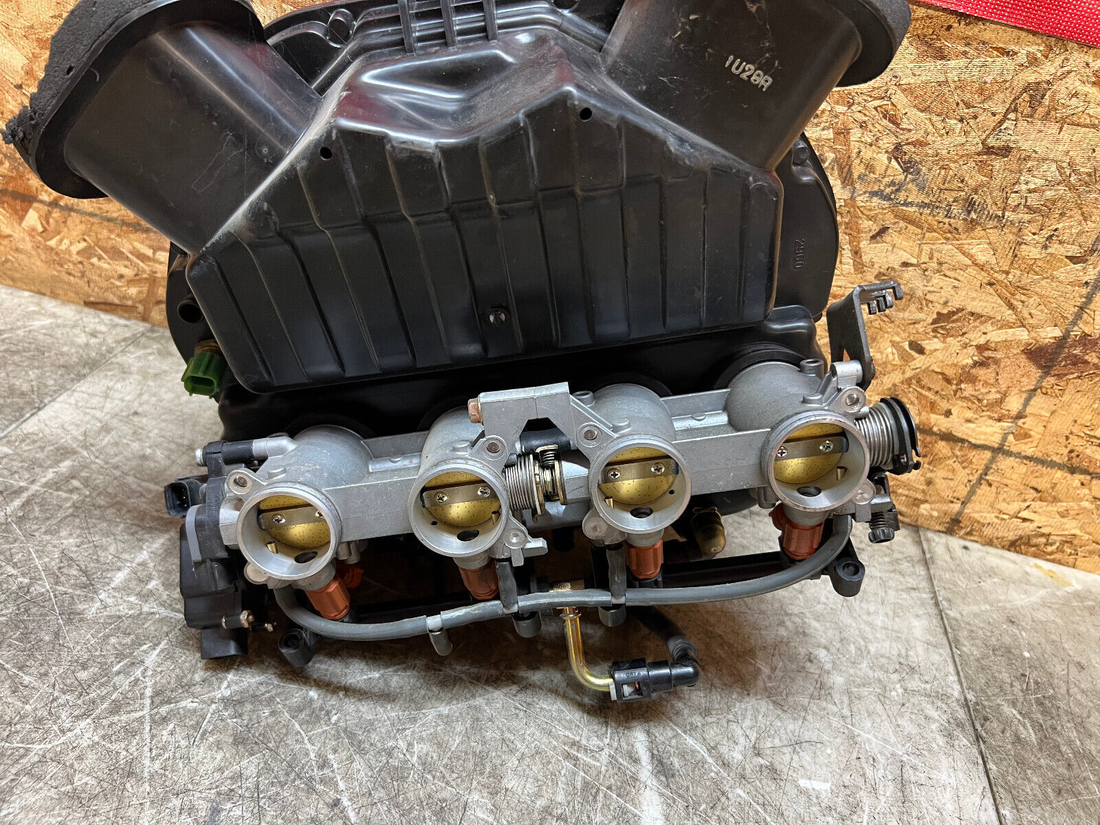 4 05 2004 2005 SUZUKI GSXR GSX-R GSXR600 600 THROTTLE BODIES BODY FUEL INJECTION