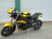 Load image into Gallery viewer, 2011-2015 11 12 13 14 15 TRIUMPH SPEED TRIPLE 1050 COMPLETE ENGINE MOTOR VIDEO
