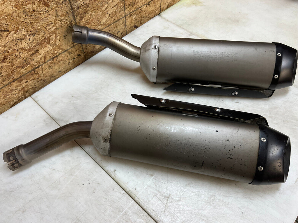 2007 2008 07 08 YAMAHA YZFR1 YZF R1 FACTORY EXHAUST MUFFLER SILENCER PIPE OEM
