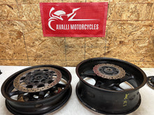 Load image into Gallery viewer, 04 05 06 07 08 2006 YAMAHA YZFR1 YZF R1 FRONT &amp; REAR WHEELS WHEEL RIM RIMS PAIR
