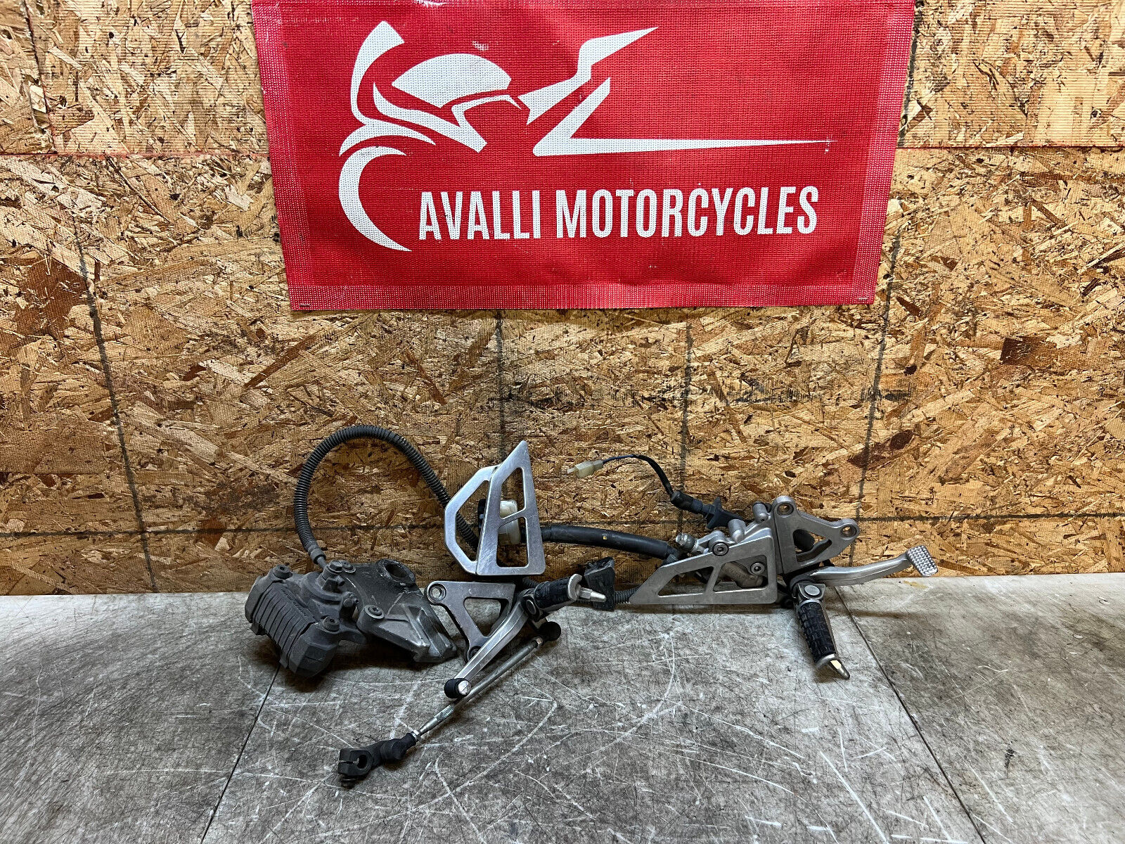 98 99 00 01 02 03 KAWASAKI NINJA ZX7-R ZX7R ZX7 LEFT RIGHT REARSETS REAR SET OEM