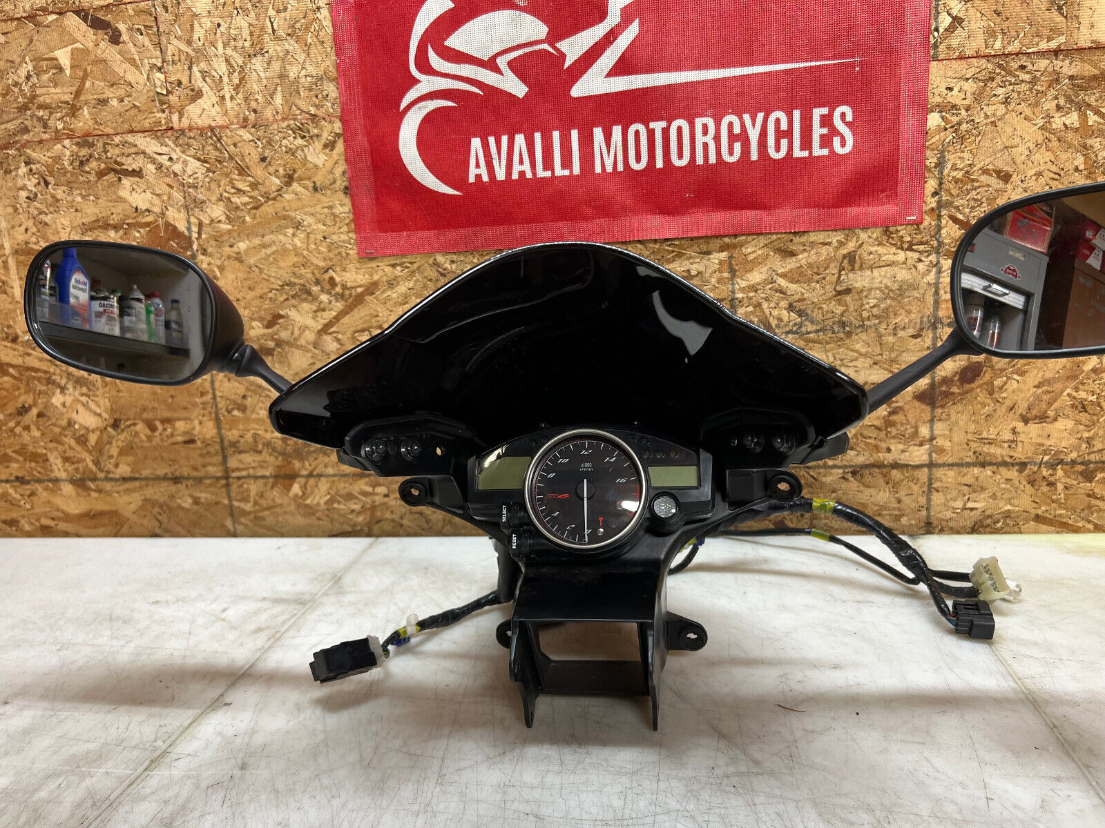 09 10 12 13 14 15 16 YAMAHA YZFR6 YZF R6 INSTRUMENT GAUGE CLUSTER FAIRING STAY