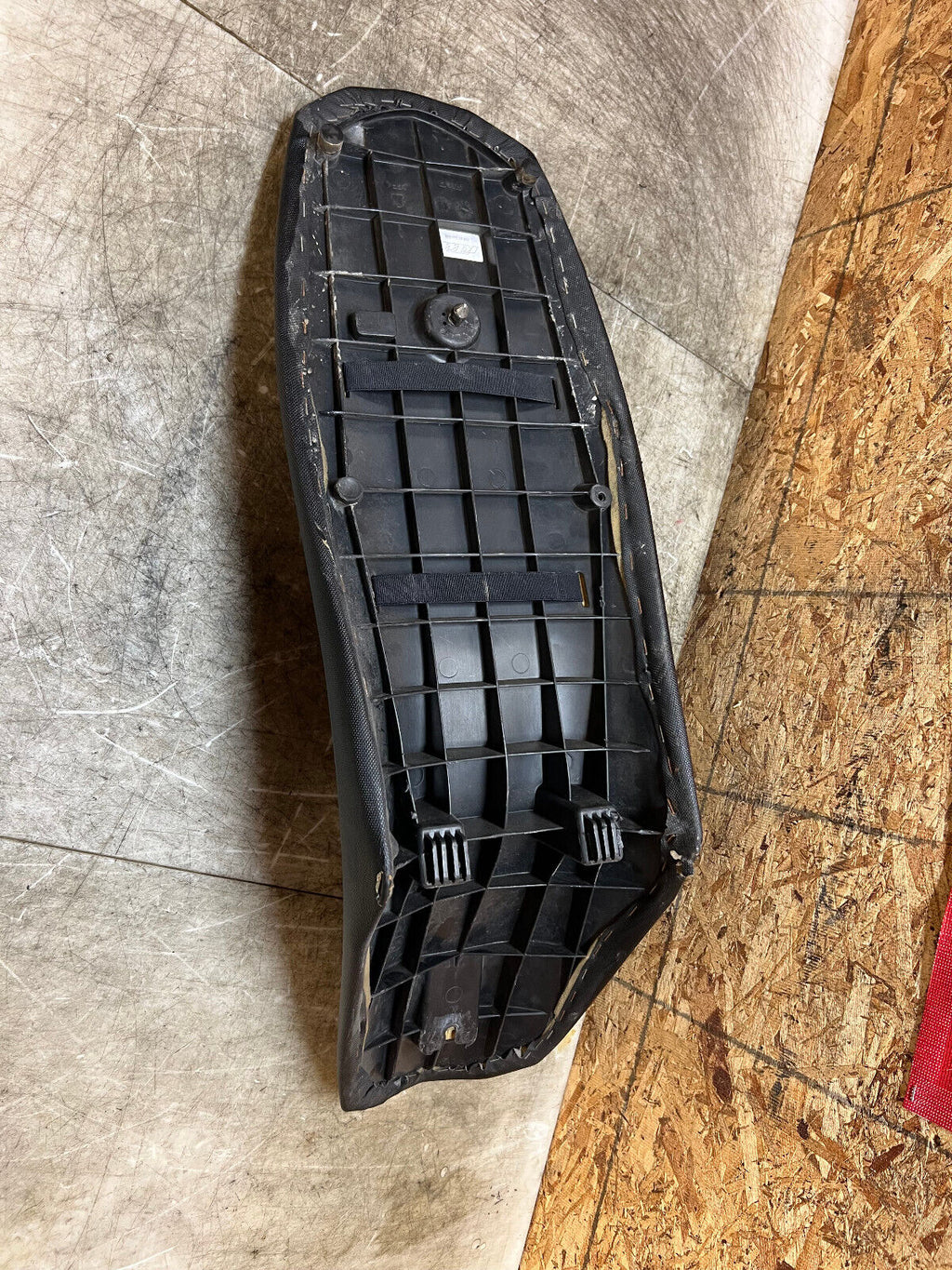 08 09 10 11 KTM 690 SUPERMOTO SMC SM RIDERS SEAT PAD CUSION PILLION SADDLE