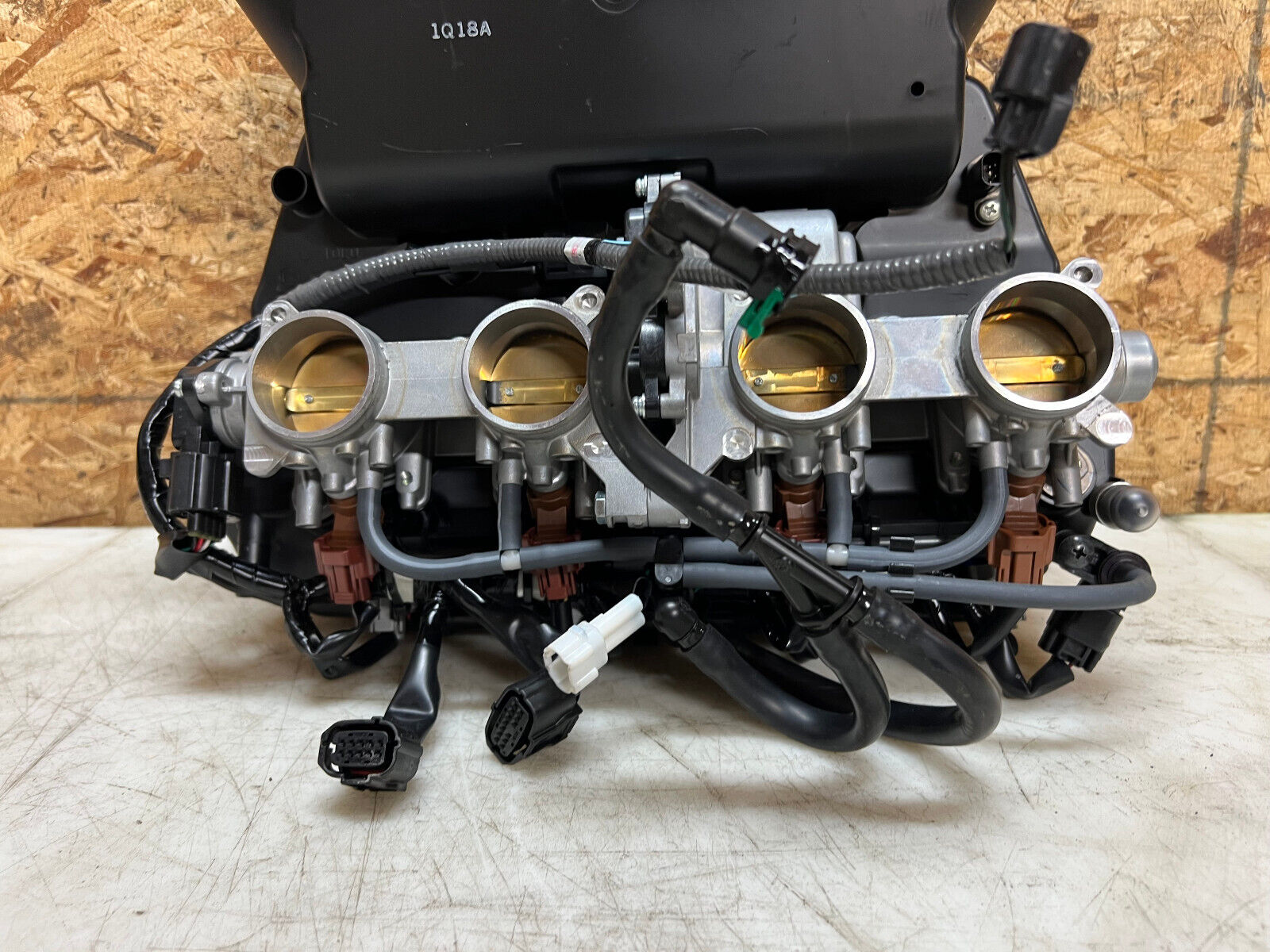 2024 21 22 23 24 SUZUKI HAYABUSA GSX1300R GSX 1300 THROTTLE BODIES BODY INTAKE
