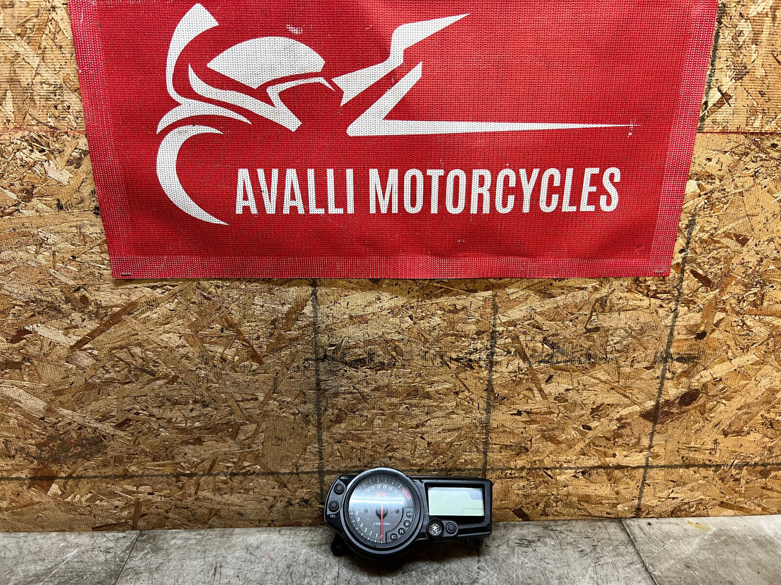4 05 2004 2005 SUZUKI GSXR GSX-R GSXR600 600 750 GAUGE CLUSTER INSTRUMENT SPEEDO