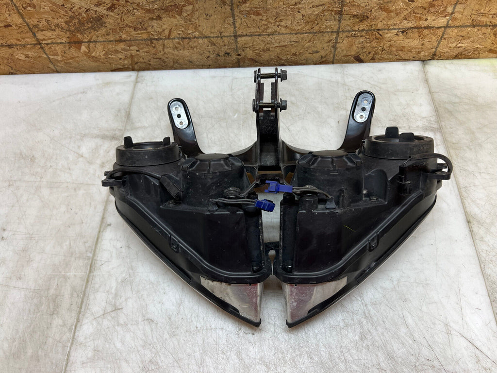 04 05 06 2004 2005 2006 YAMAHA YZFR1 YZF R1 HEADLIGHTS HEAD LIGHTS LIGHT STAY
