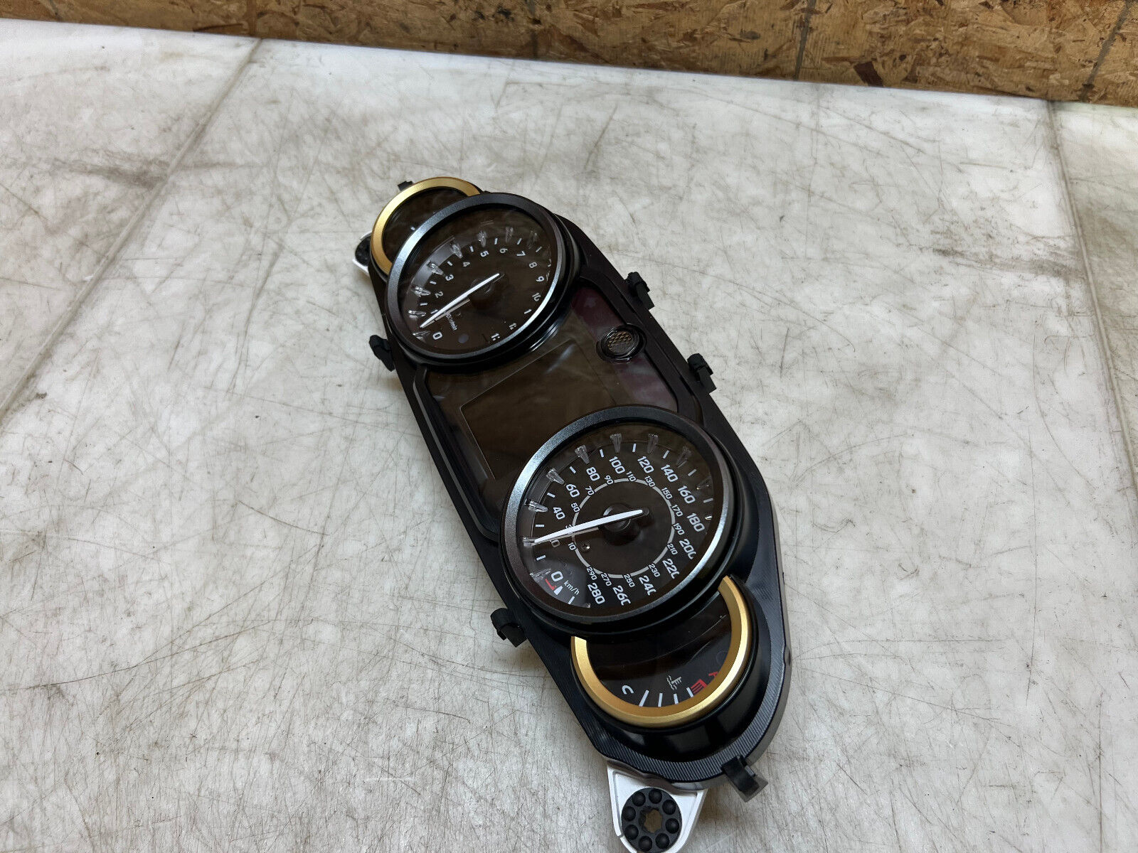 2024 21 22 23 24 SUZUKI HAYABUSA GSX1300R GSX 1300 INSTRUMENT GAUGE CLUSTER TACH