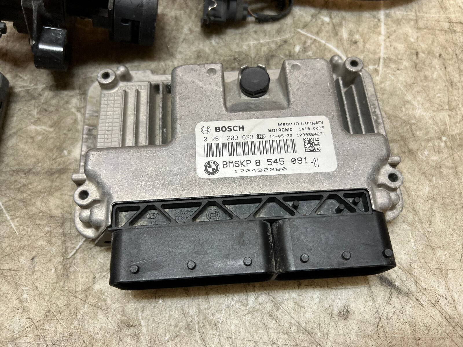 13 14 15 16 17 18 BMW F800GS F 800GS F800 GS ENGINE COMPUTER ECU CDI ECM HARNESS