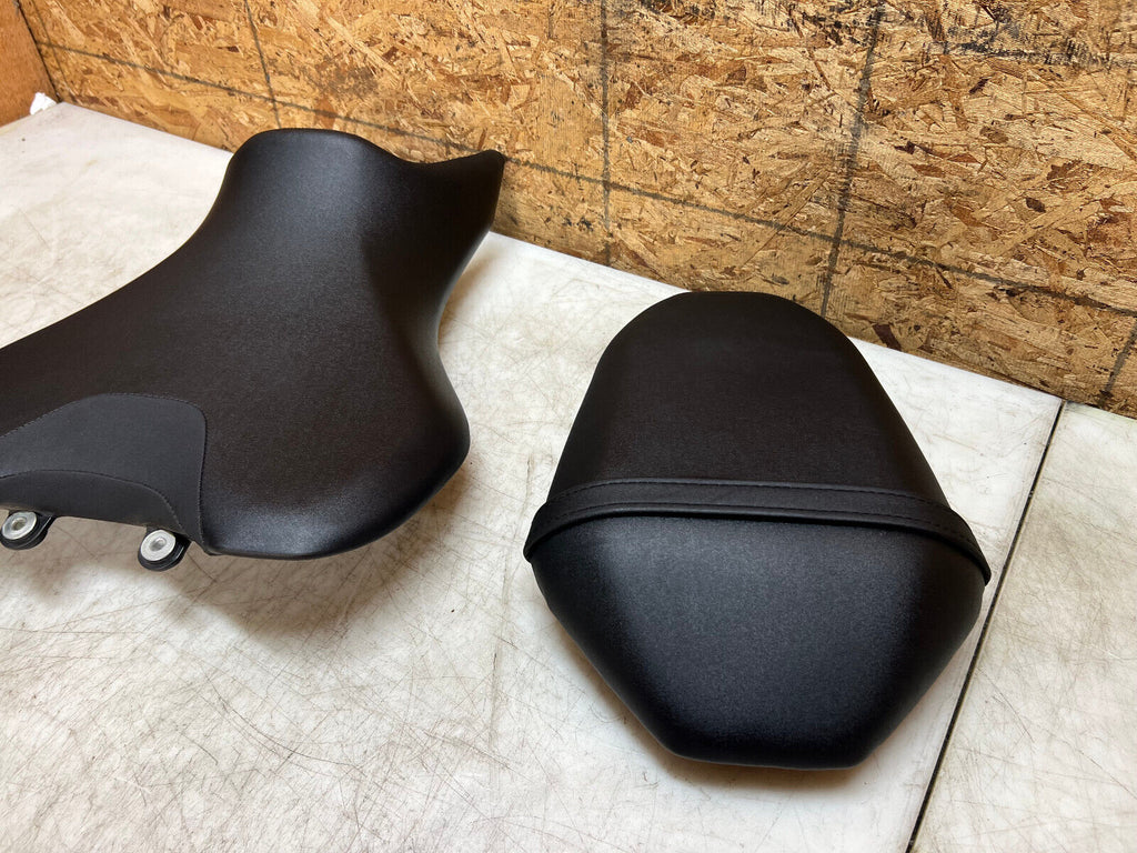 18 19 20 21 22 23 YAMAHA FZ-07 FZ07 MT-07 MT07 FRONT & REAR SEATS SEAT PASSENGER