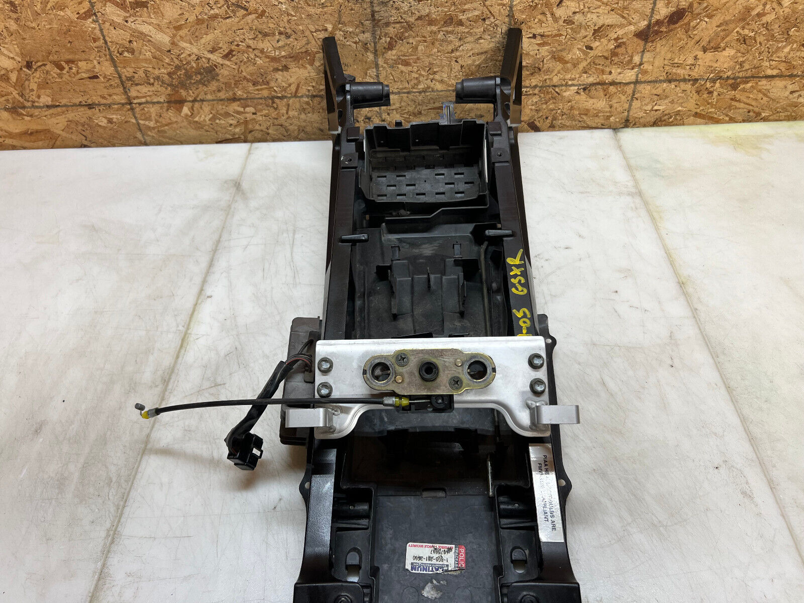 04 05 SUZUKI GSXR GSX-R 600 750 GSXR750 GSXR600 SUBFRAME SUB FRAME BACK FRAME