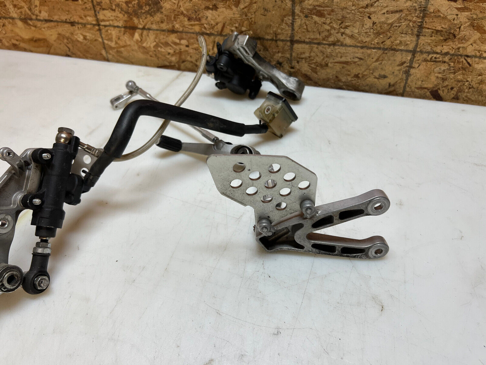 07 08 09 10 11 12 HONDA CBR600RR CBR 600RR RIGHT LEFT REARSETS REAR SET SETS PEG