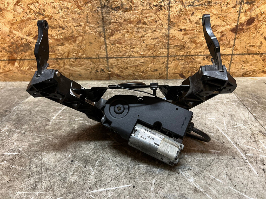 14 15 16 17 18 BMW R1200 R1200RT 1200RT FAIRING STAY WIND SCREEN MOUNT MOTOR