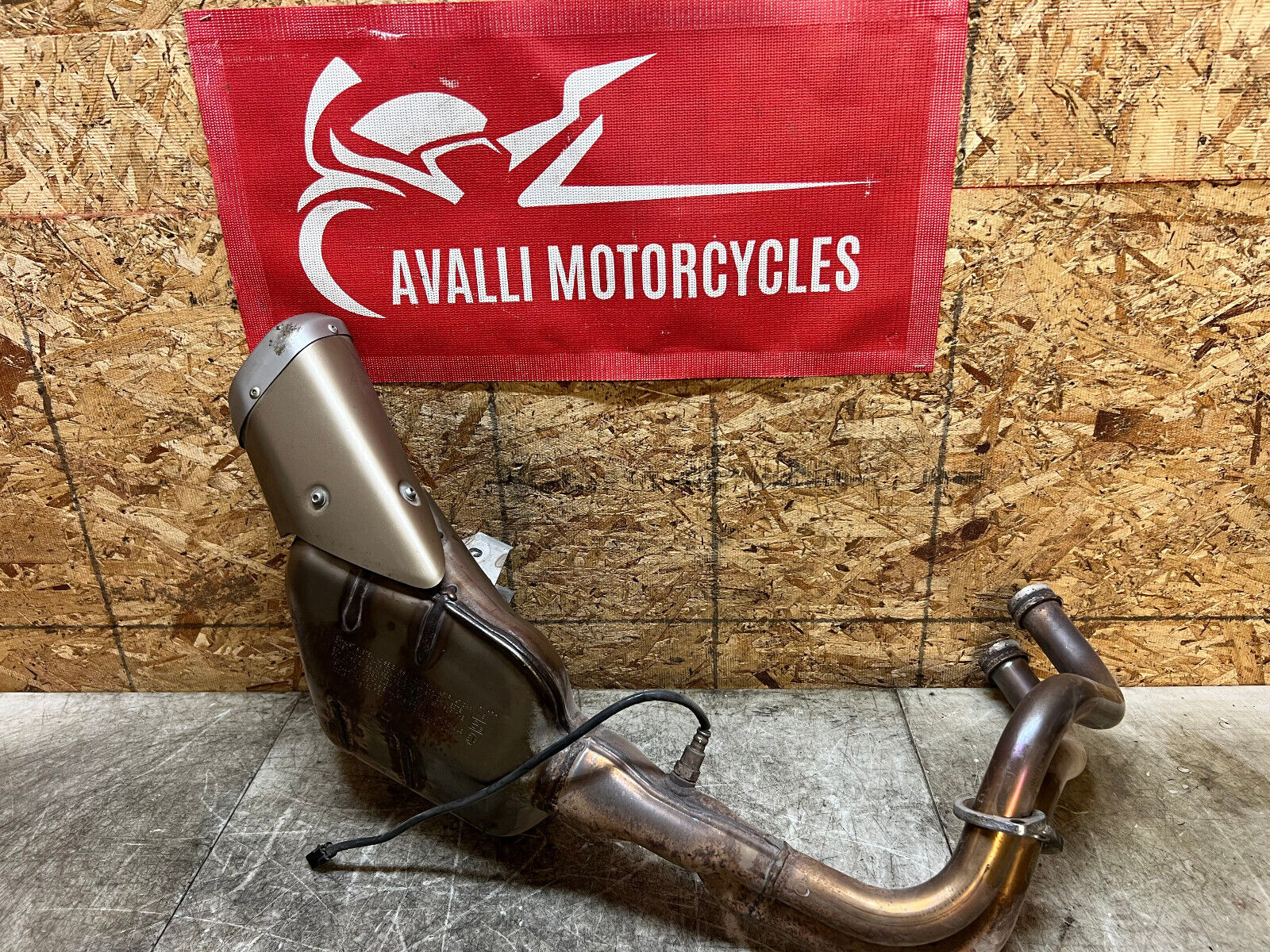 15 16 17 18 19 20 21 YAMAHA FZ-07 FZ07 MT-07 MT07 FACTORY EXHAUST MUFFLER PIPE