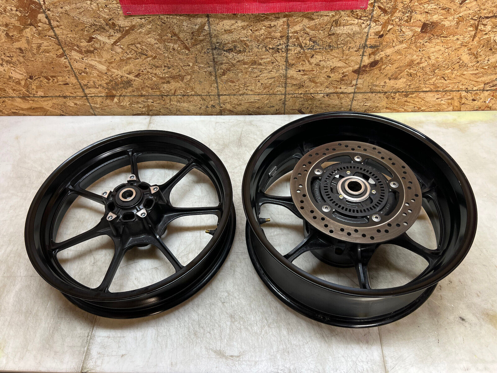 2024 21 22 23 24 SUZUKI HAYABUSA GSX1300R GSX 1300 FRONT REAR WHEELS WHEEL RIMS